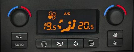 Hệ thống điều hòa ô tô/ Máy lạnh ô tô 2 vùng nhiệt độ là gì ?